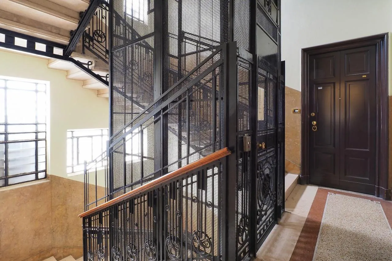 Maison Cusani - Brera Exclusive Apartment Milán